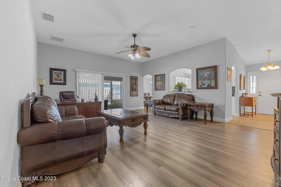 Photo of 4930 Hidden Creek Road