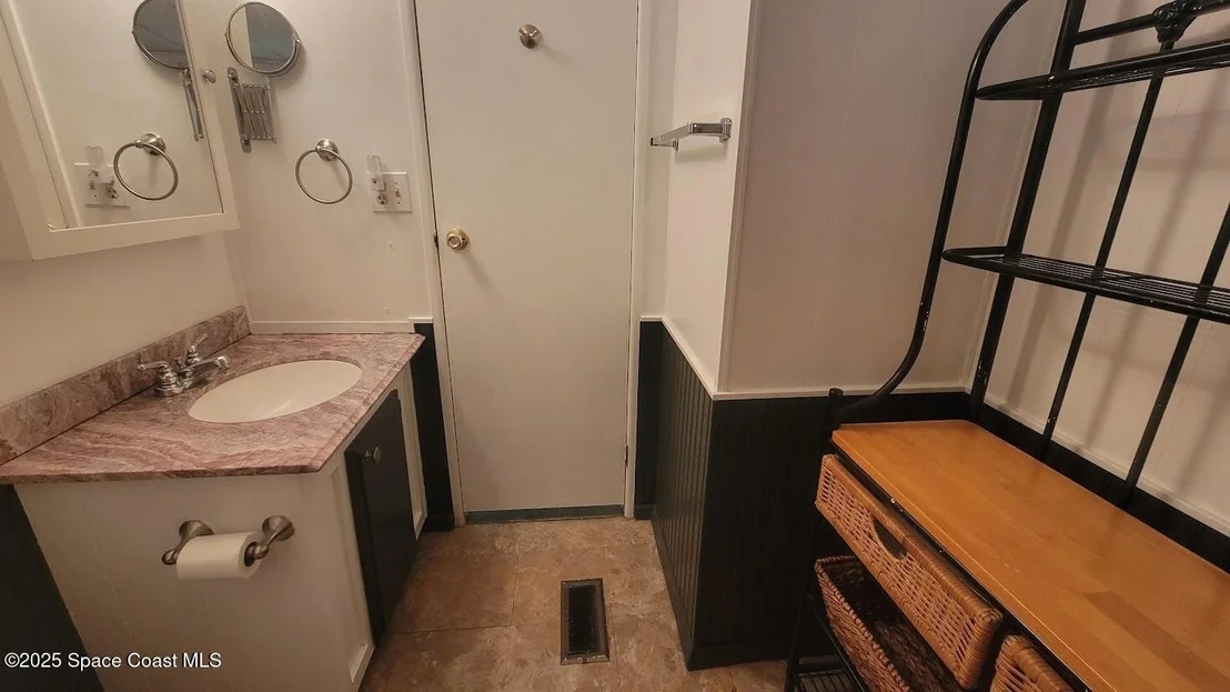 Photo of 566 Marnie Circle