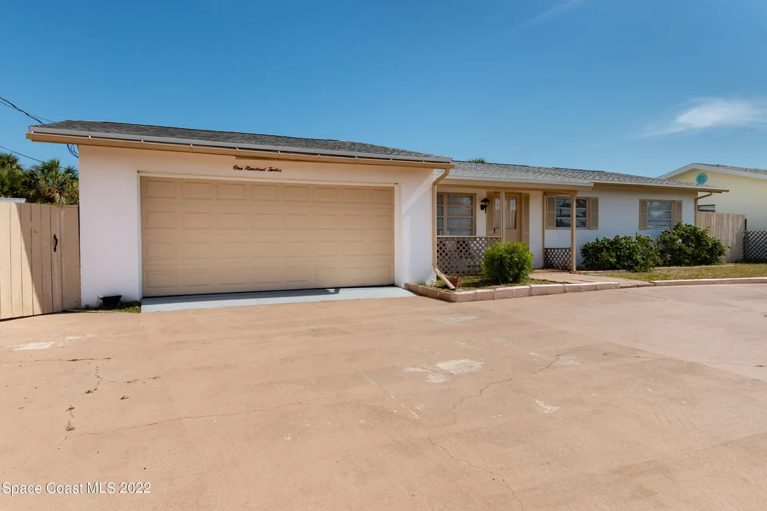 Photo of 112 Franklyn Avenue