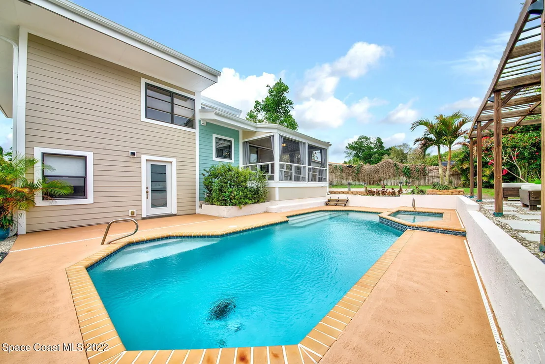 Photo of 6677 Cairo Road