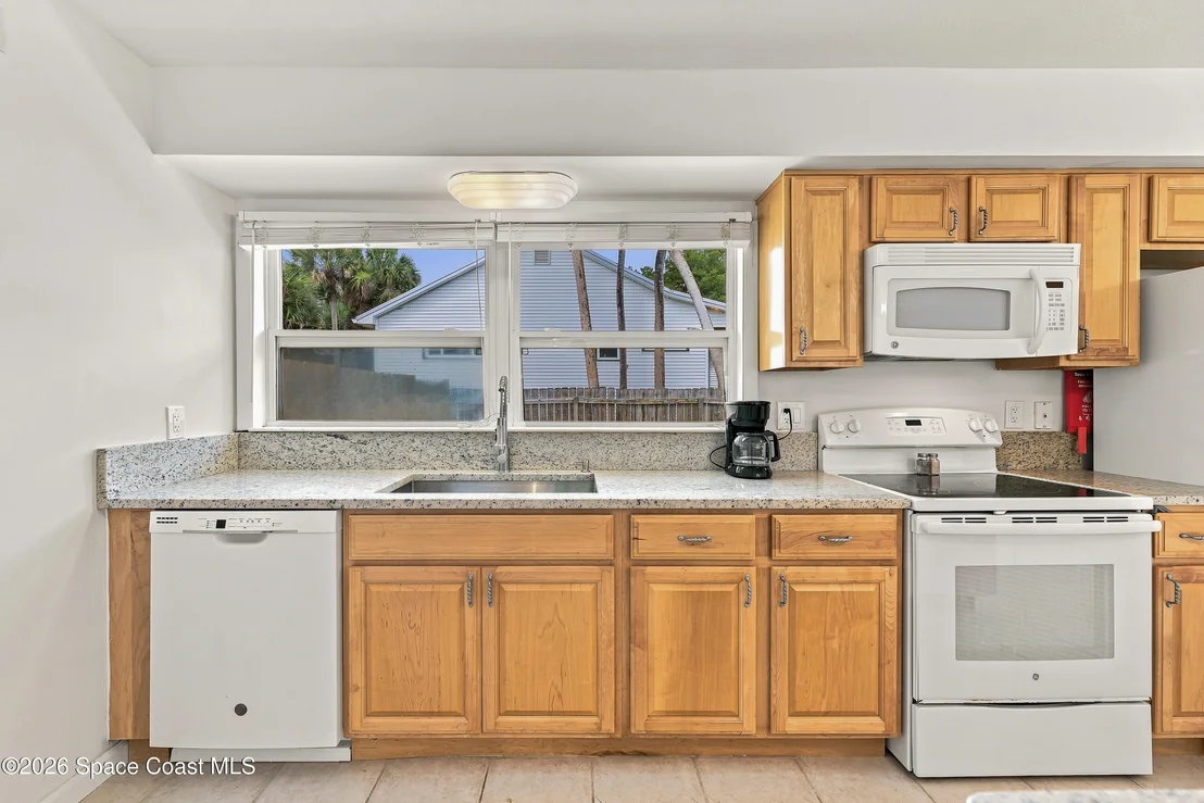 Photo of 215 Pelican Drive