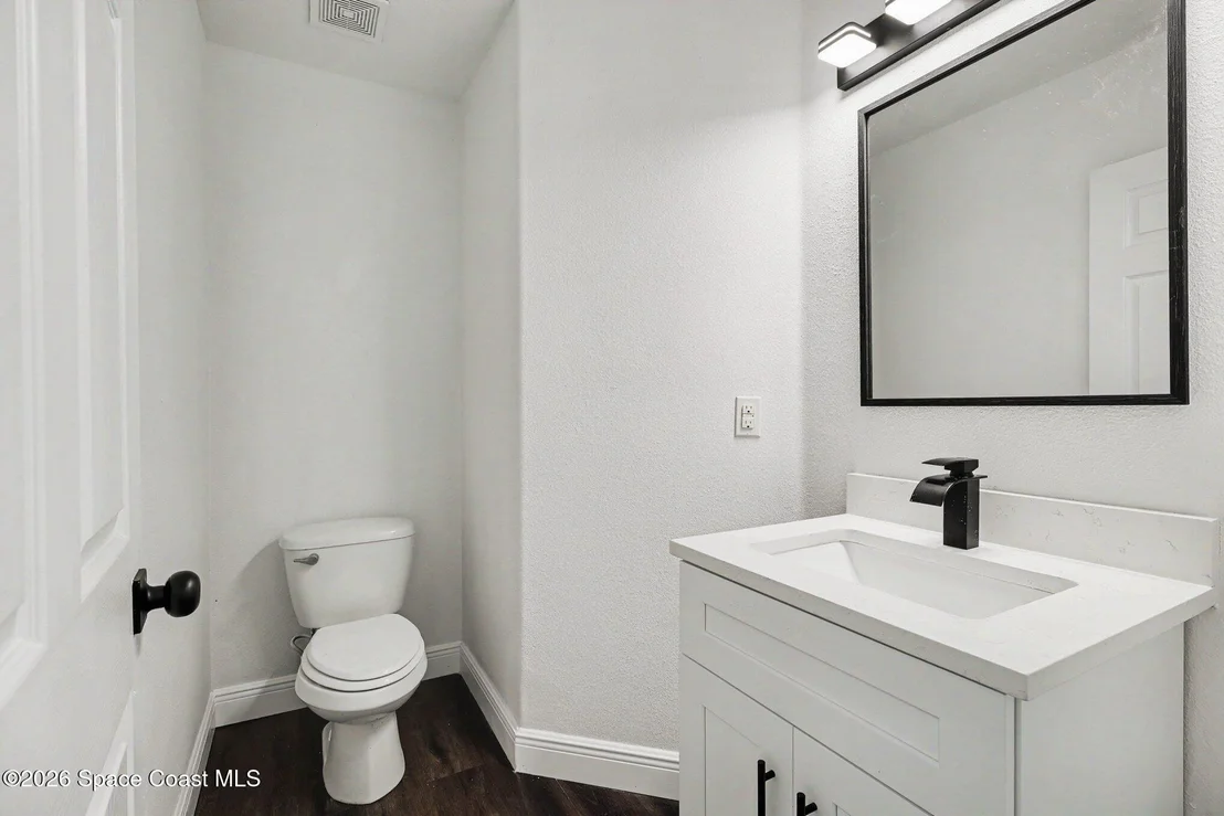 Photo of 2030 Bridgeport Circle