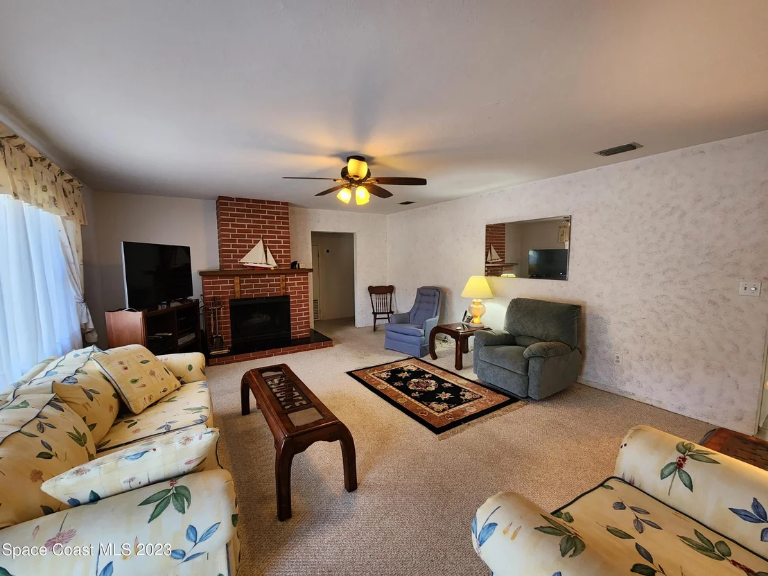 Photo of 4111 Hill Street