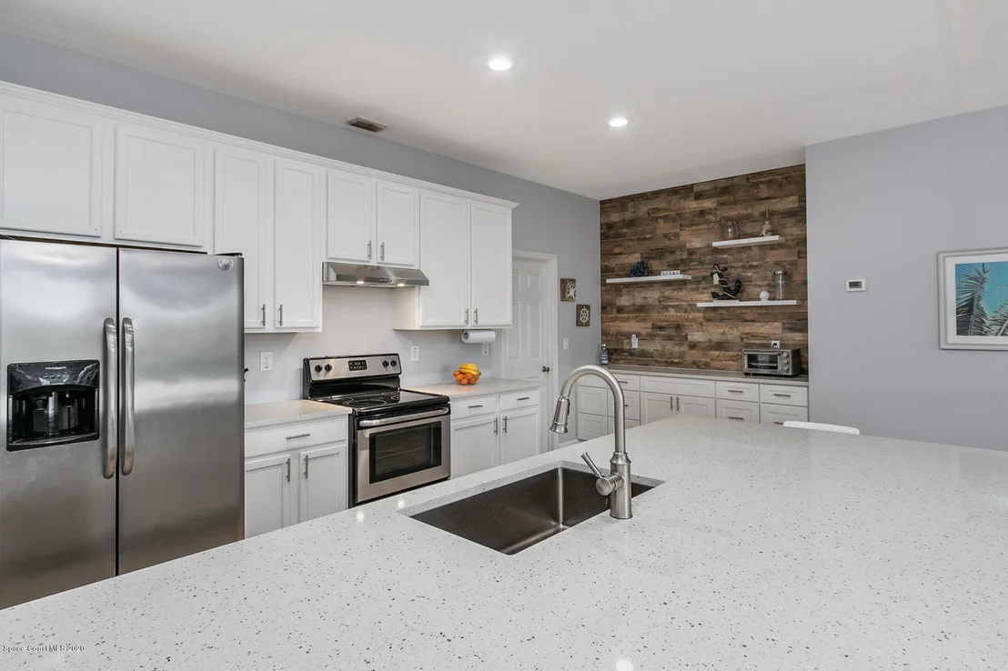 Photo of 1037 Morgan Circle NE