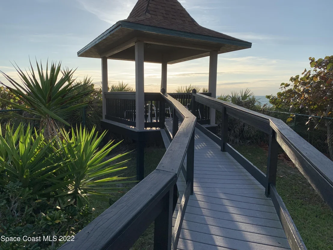 Photo of 393 Carousel Lane