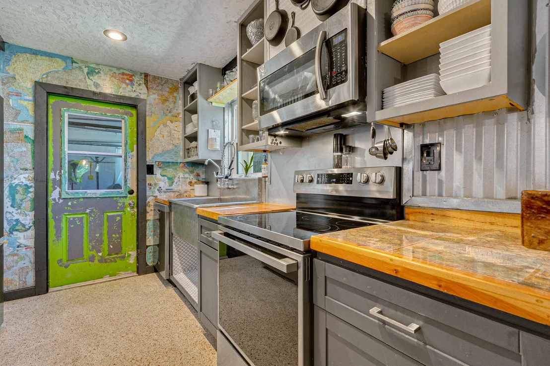 Photo of 325 Apollo Drive
