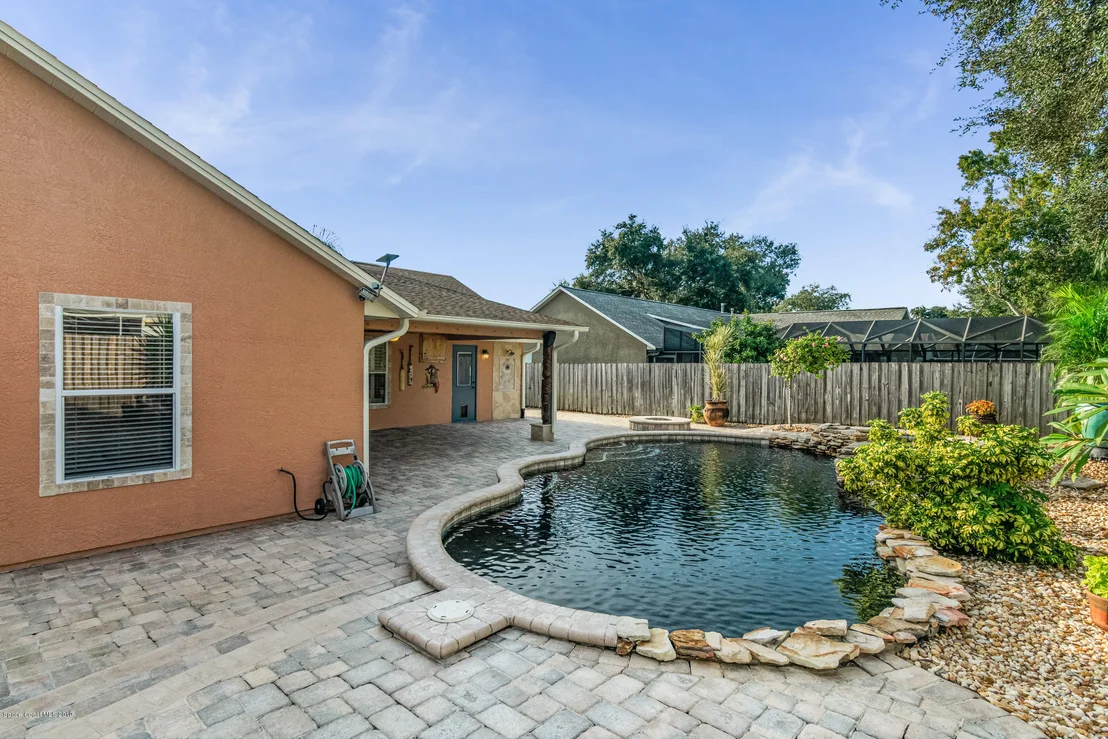 Photo of 3340 Lake View Circle