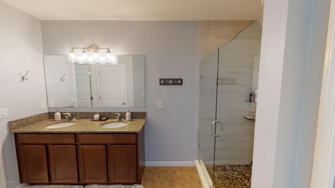 Photo of 1565 Litchfield Drive