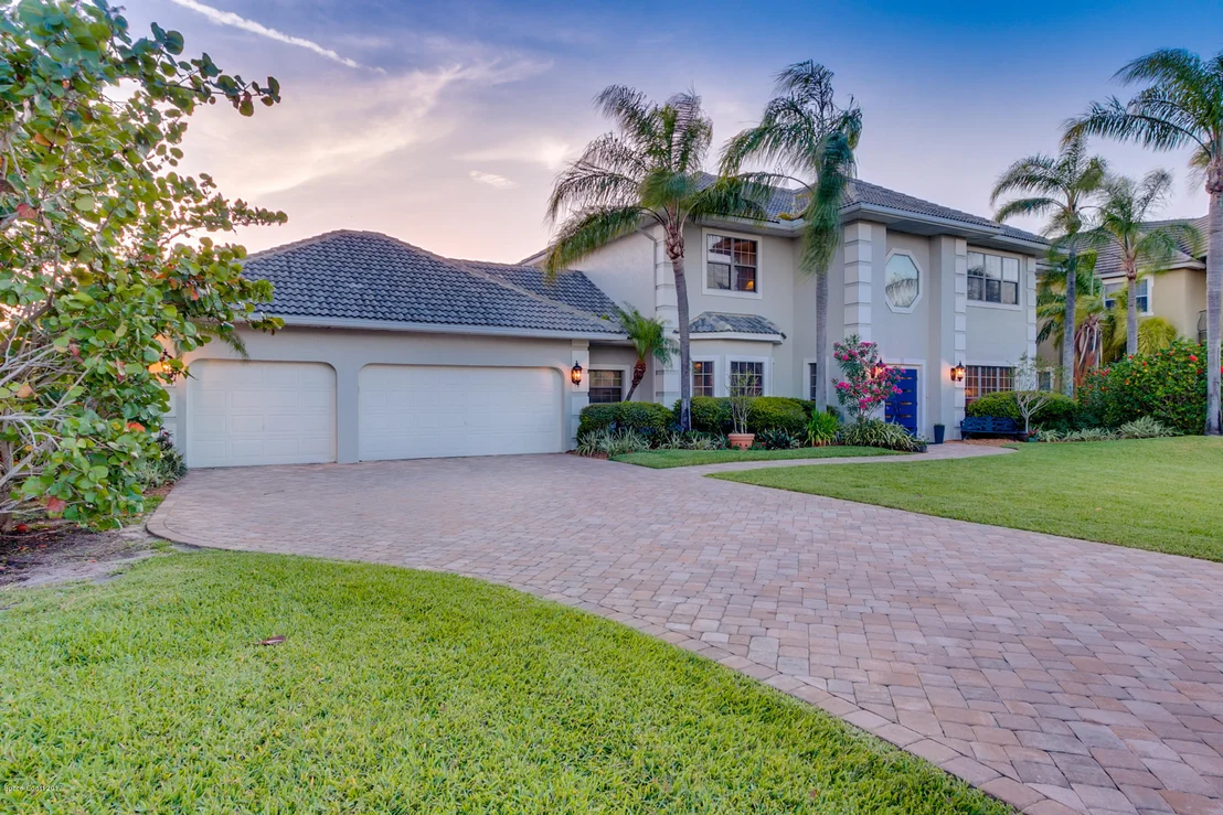 Photo of 298 Lanternback Island Drive