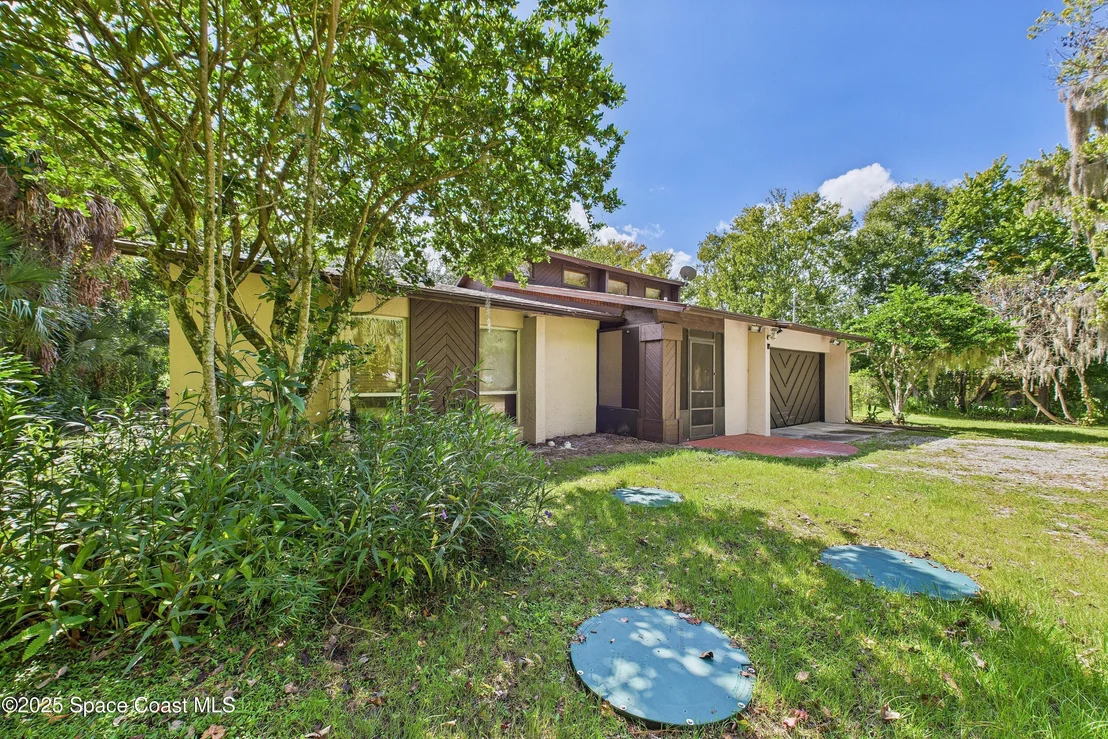 Photo of 3583 James Road