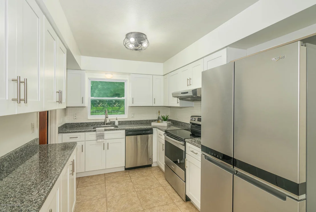 Photo of 1303 Estridge Drive