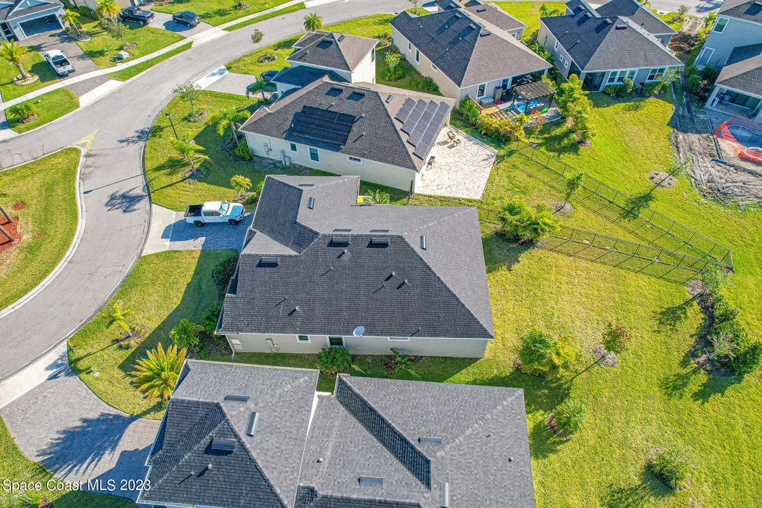 Photo of 7338 Bluemink Lane