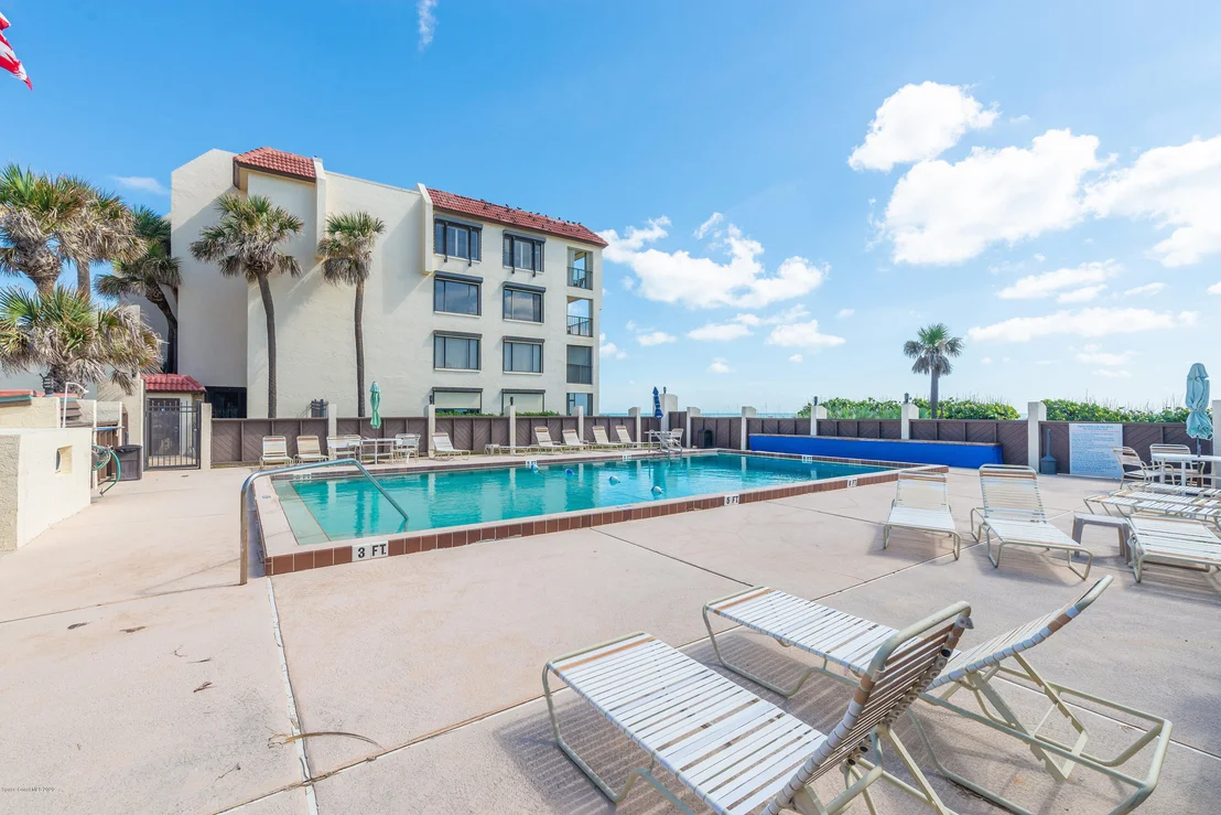 Photo of Unit 310 at 175 Highway A1a