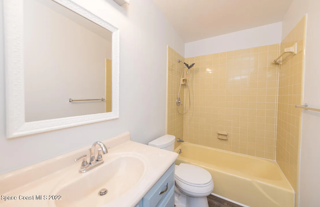 Photo of 1037 Daytona Drive NE