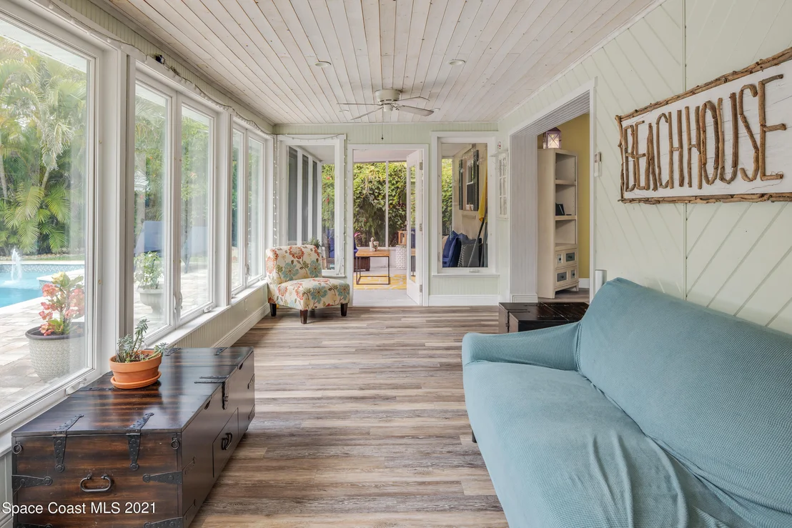 Photo of 401 5th Avenue
