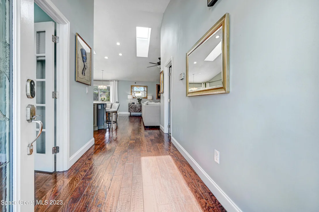 Photo of 817 Spanish Wells Drive