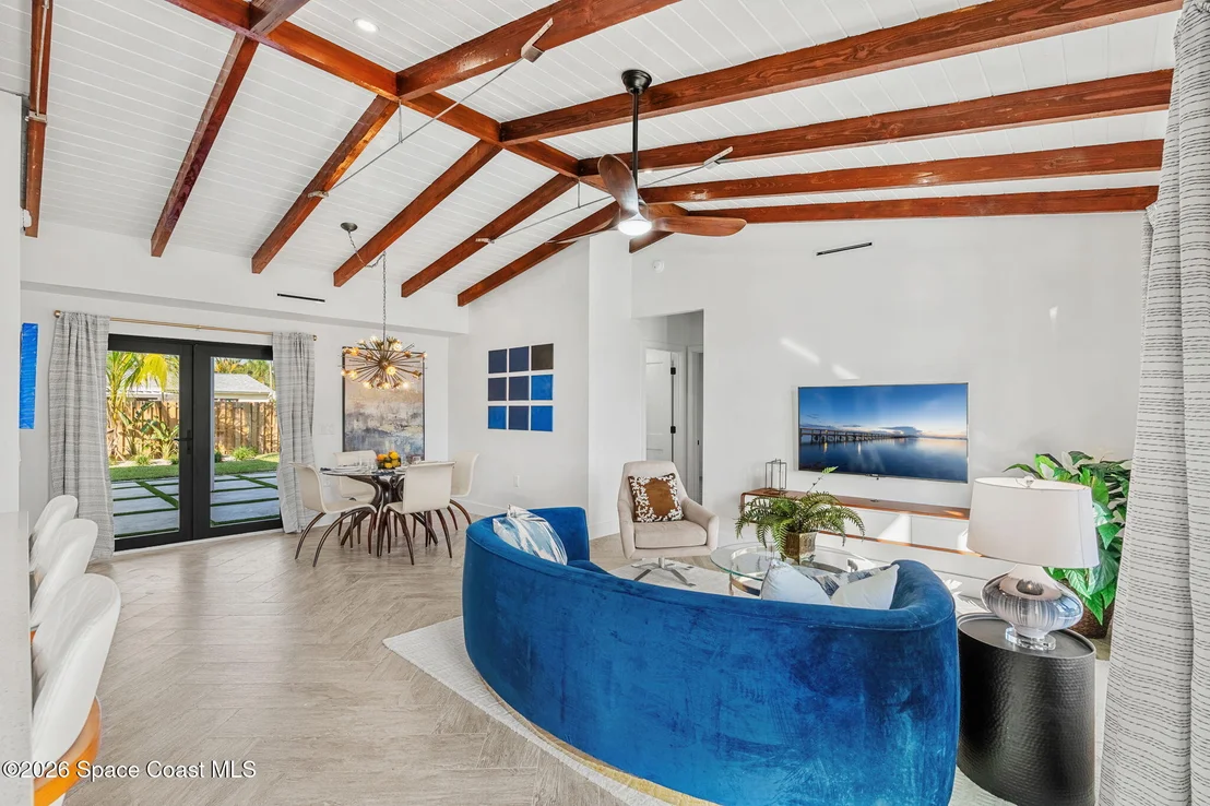 Photo of 270 Cinnamon Drive