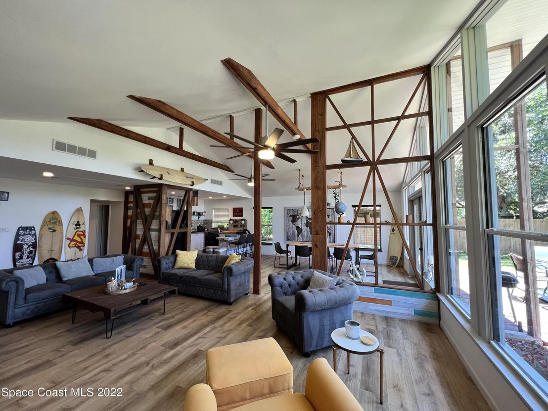 Photo of 142 Antigua Drive