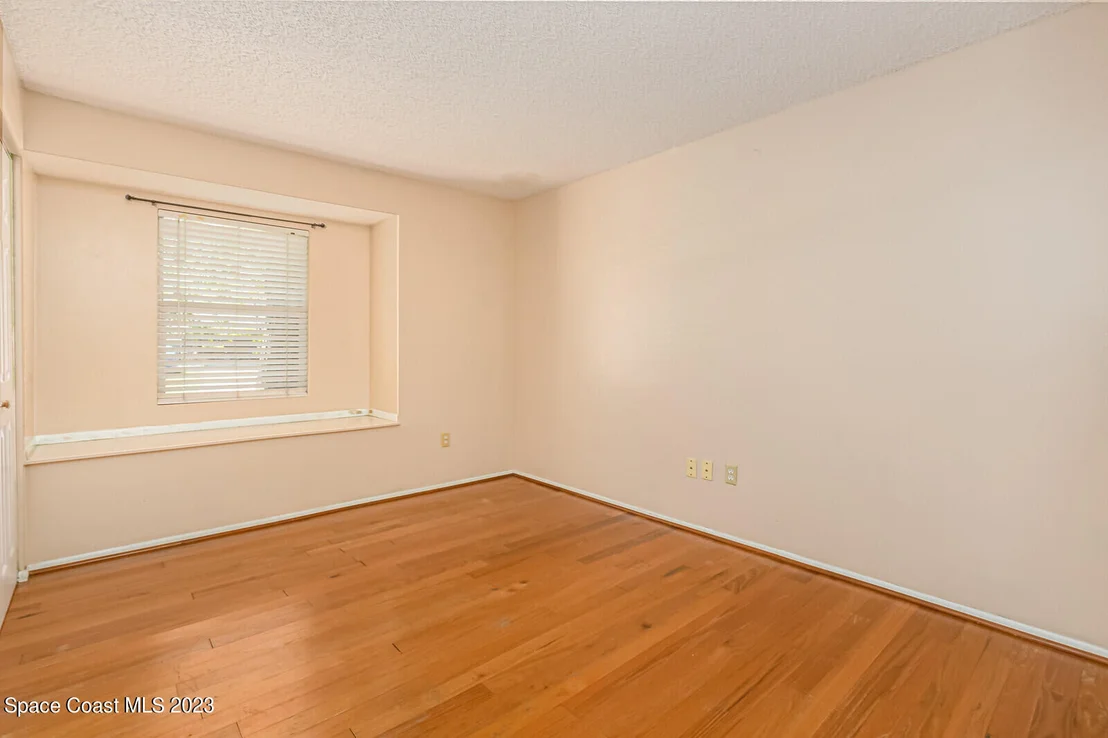 Photo of 3290 Dade Circle NE