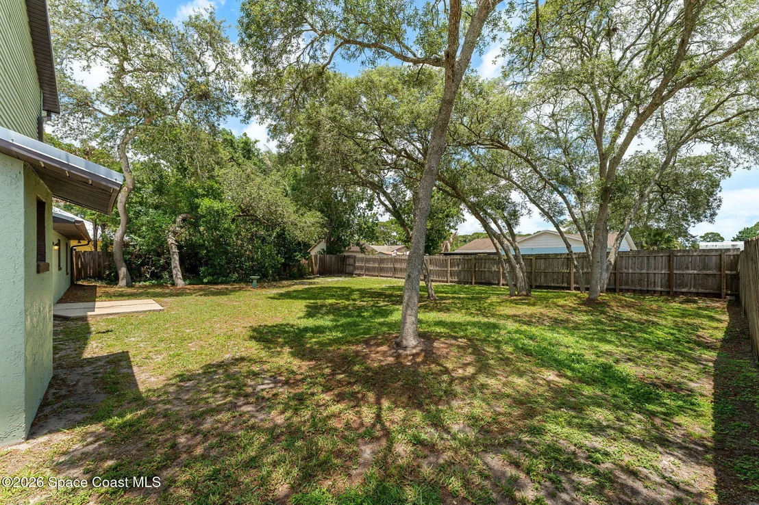 Photo of 5687 Holden Road