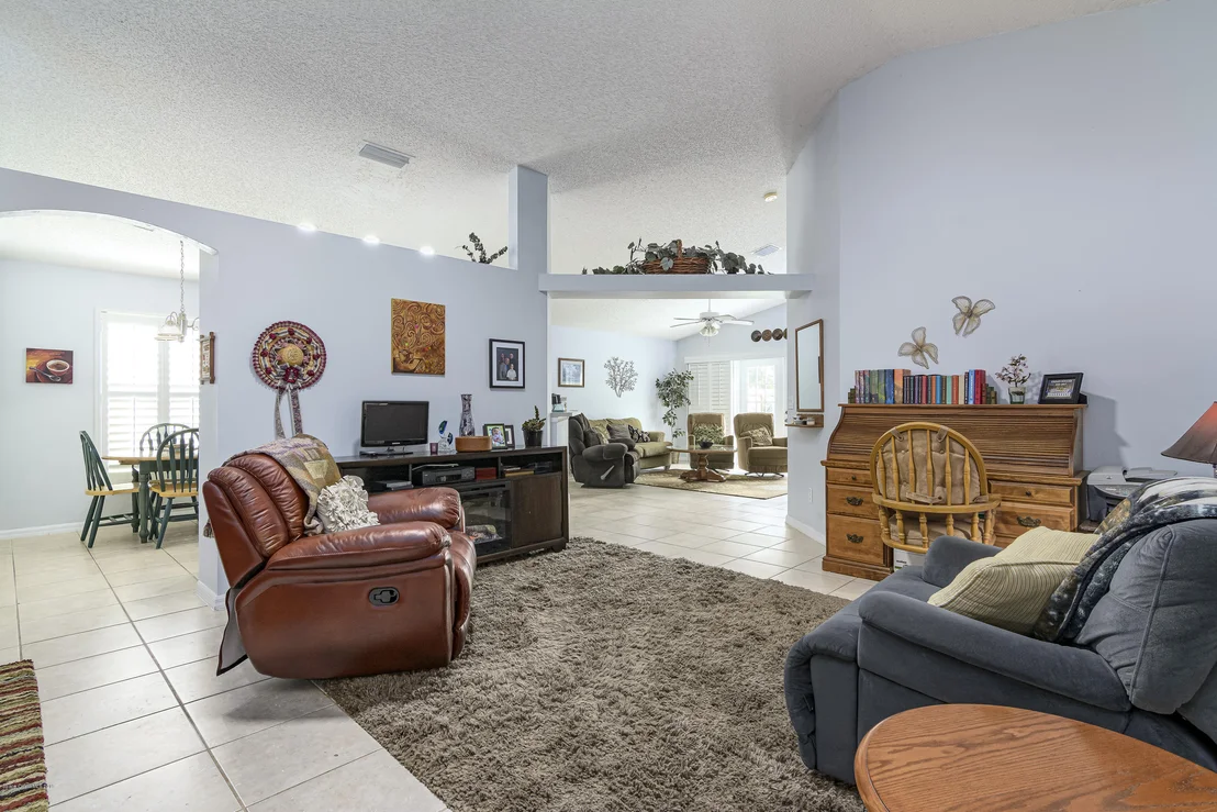 Photo of 752 Lake George Drive
