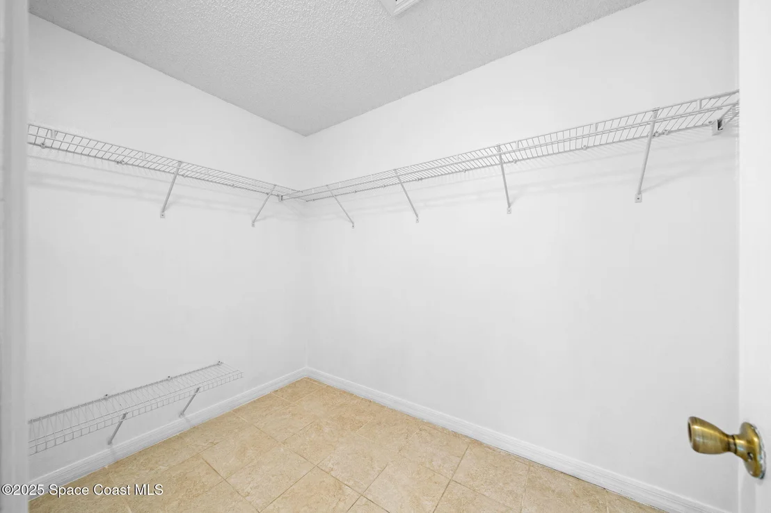 Photo of 574 Sedgewood Circle