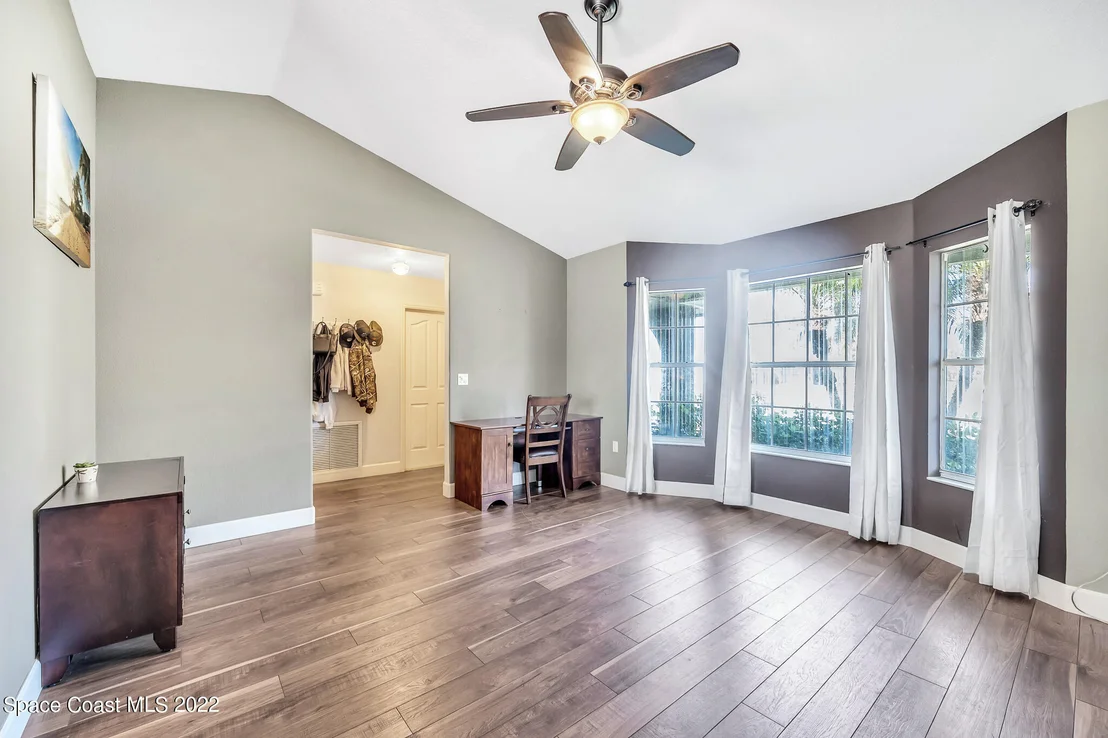 Photo of 905 Pine Baugh Street