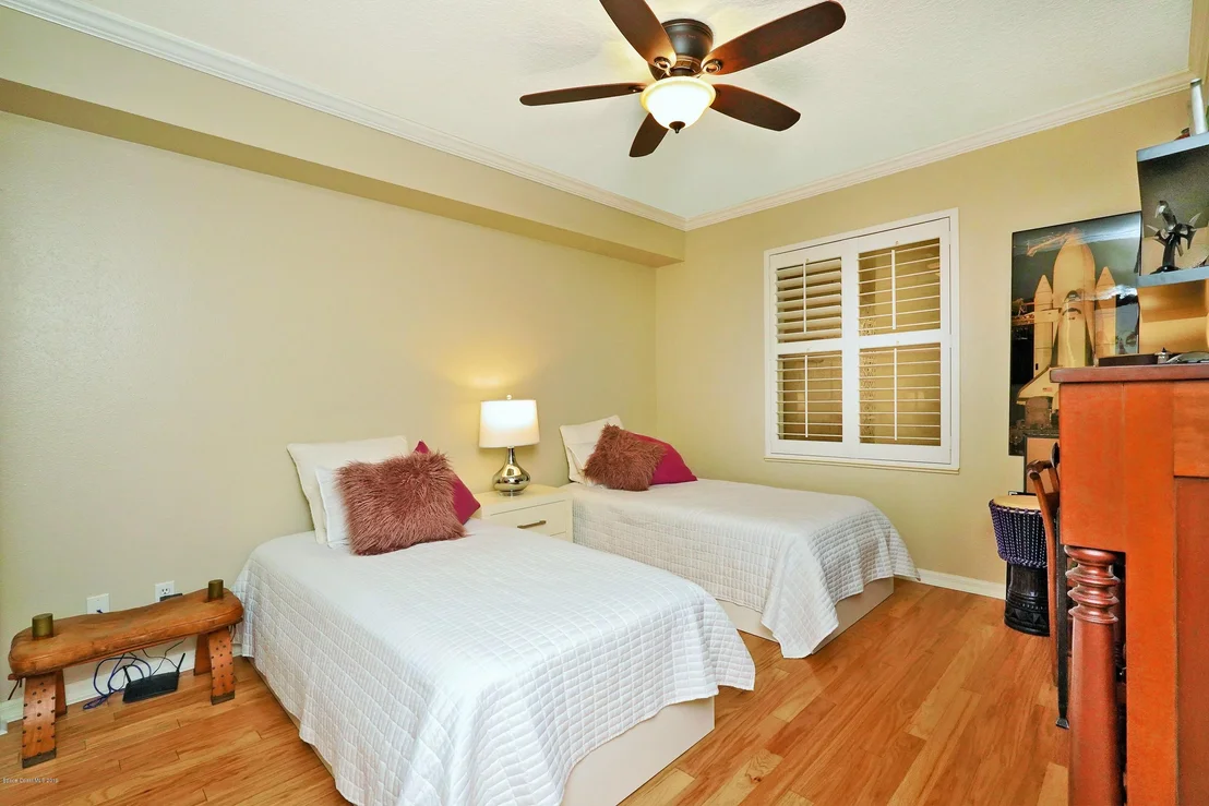 Photo of Unit 404 at 104 Riverside Drive