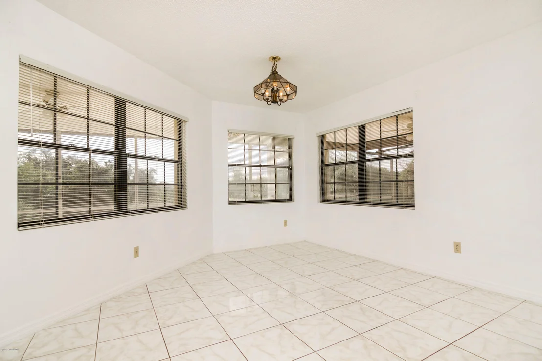 Photo of 2310 Holder Road