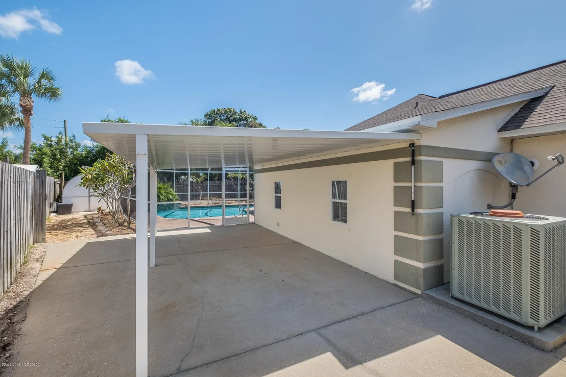 Photo of 812 Topaz Drive