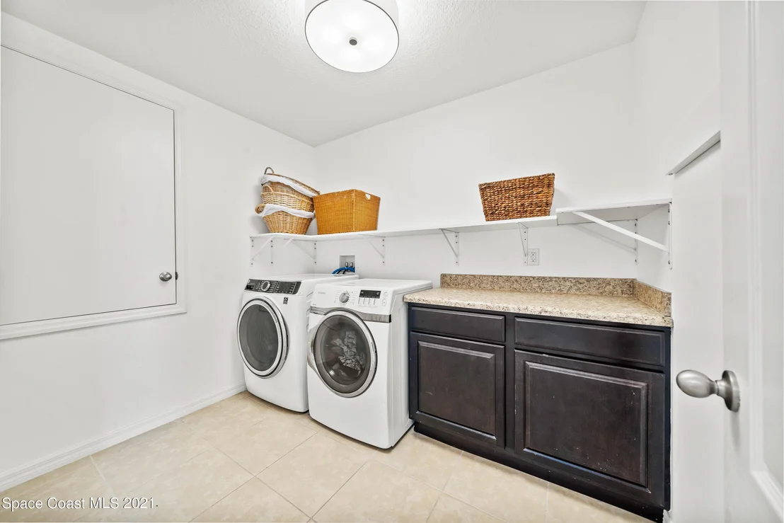 Photo of 1825 Litchfield Drive