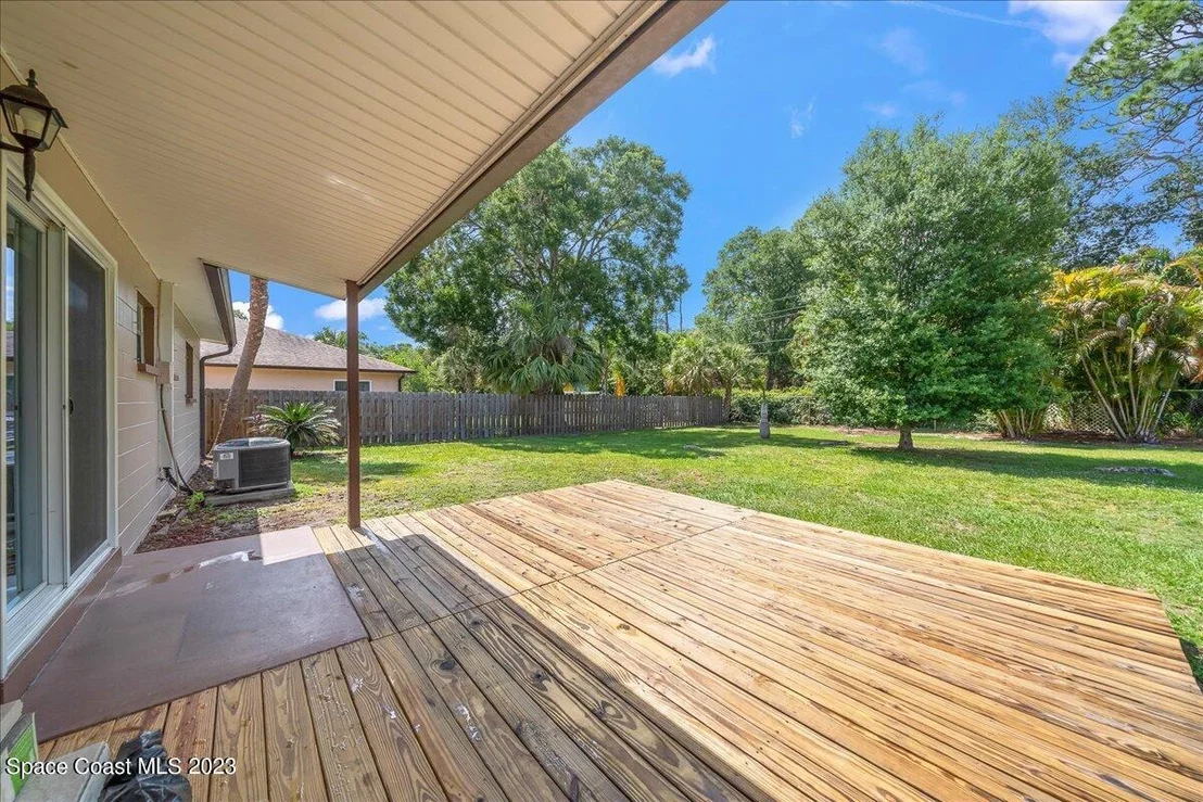 Photo of 1040 Bernice Road