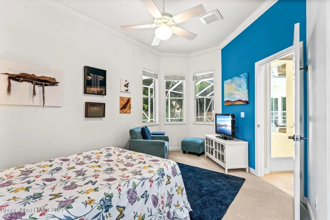 Photo of 356 Southampton Drive