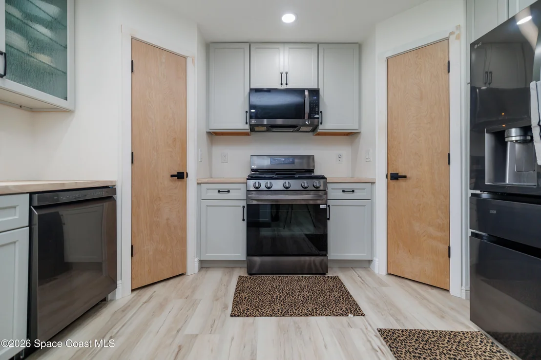 Photo of 3861 La Flor Drive