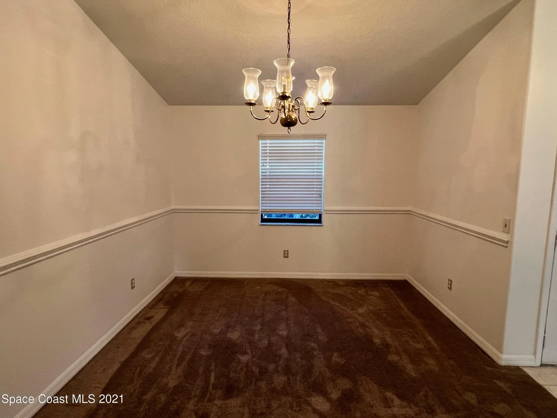 Photo of 2796 Rodeo Drive NE