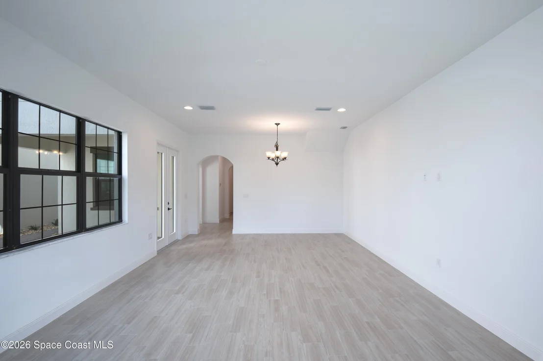 Photo of 2242 Salew Street