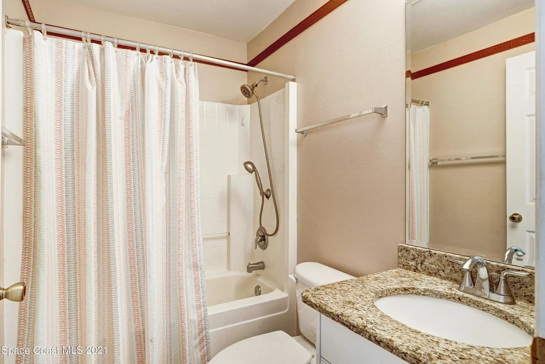 Photo of 865 Villa Drive