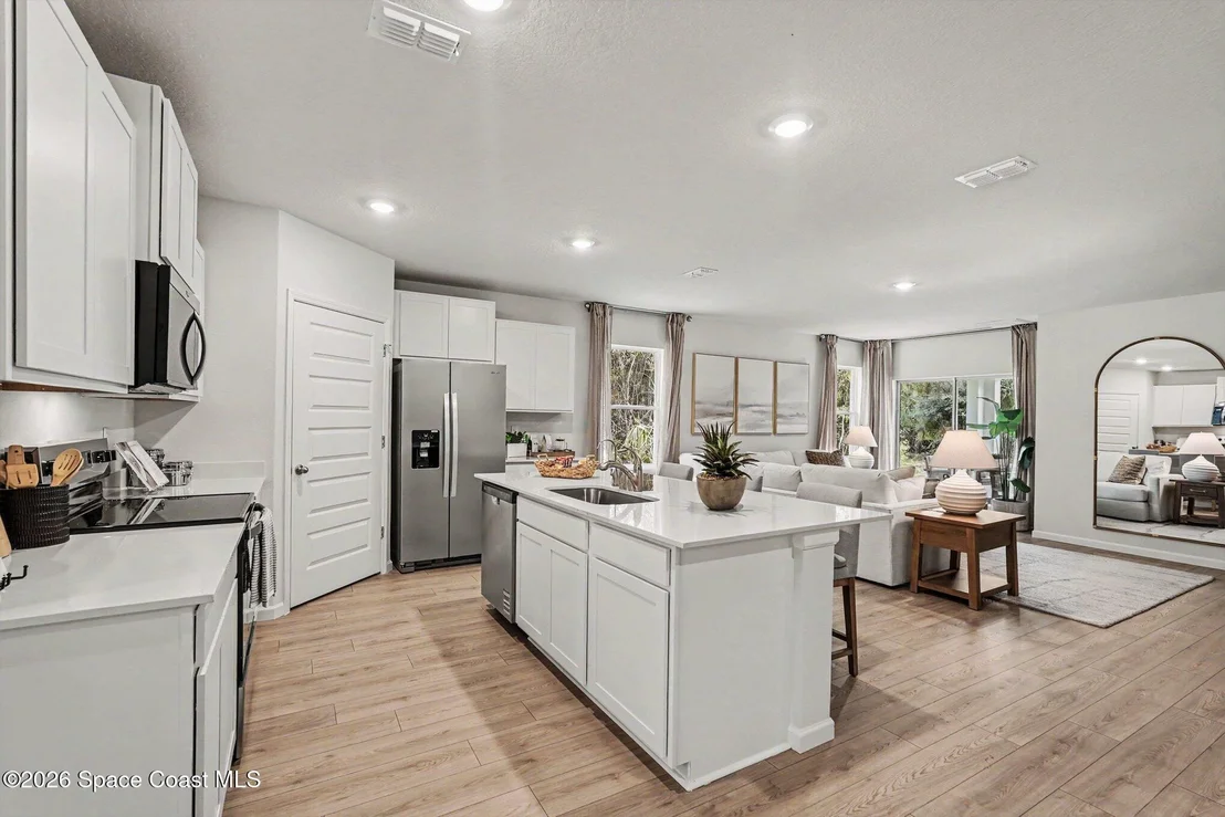 Photo of 1653 Garabaldi Circle SE