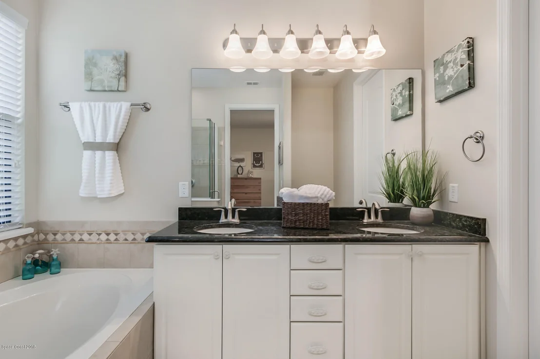 Photo of 384 Point Lobos Drive