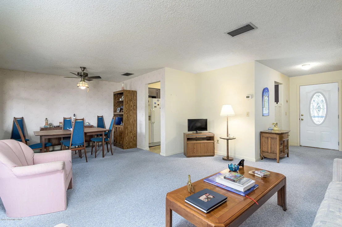 Photo of 955 Cristobal Drive