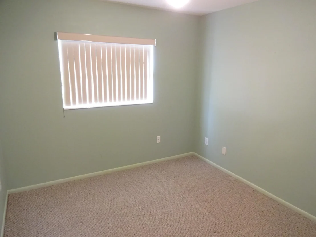 Photo of 954 Kings Post Road