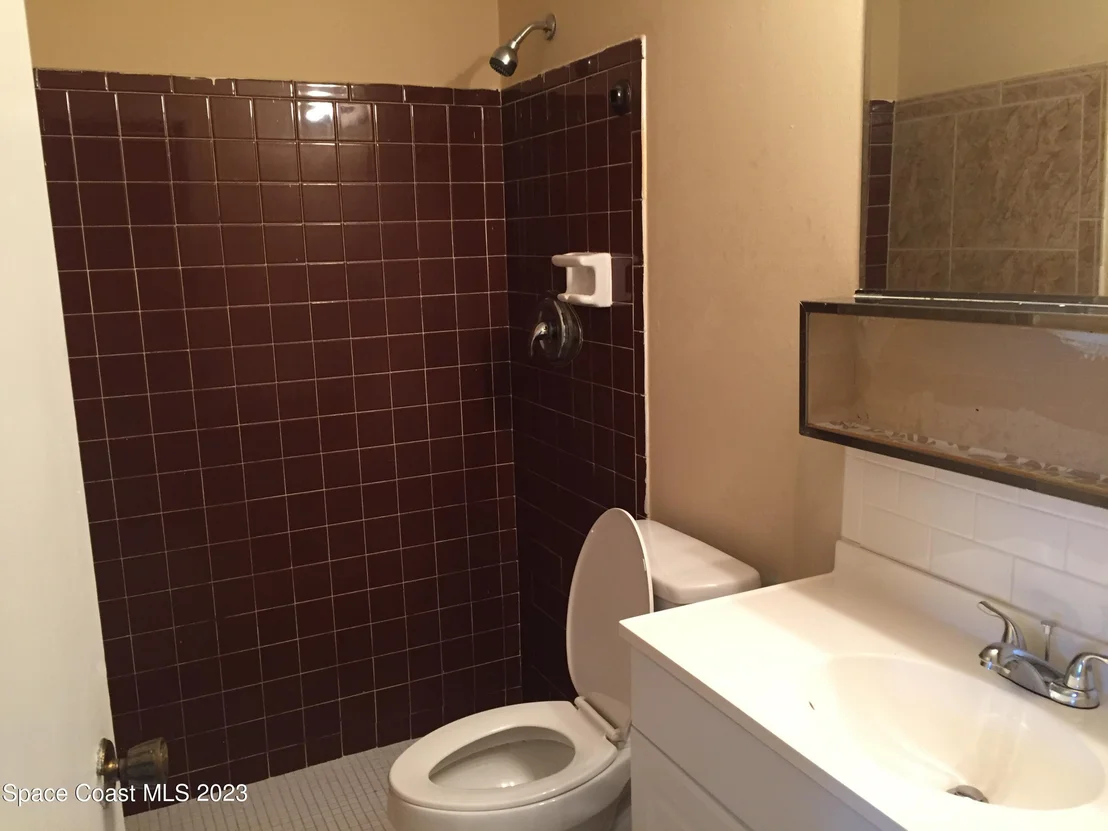 Photo of 1278 Mariposa Drive NE