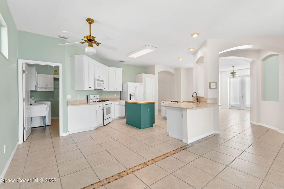 Photo of 241 Oyster Lane