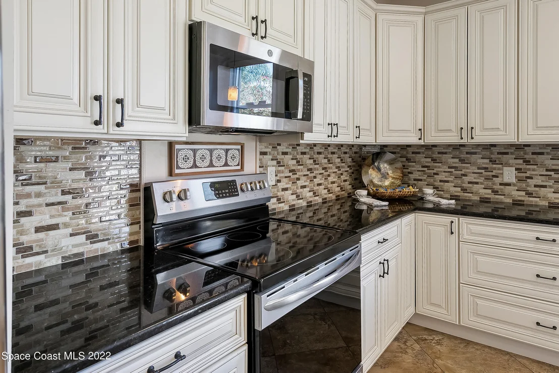 Photo of 1187 Meadow Lake Road