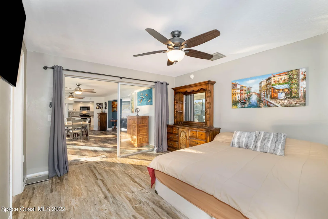 Photo of 430 Sandpiper Drive