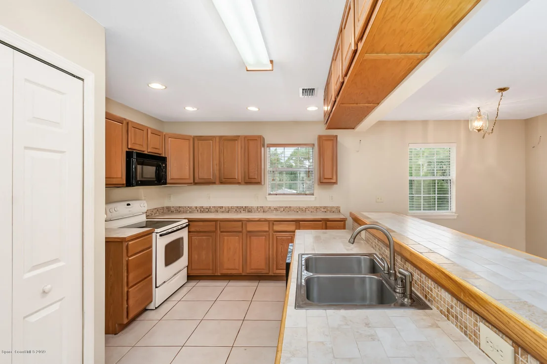 Photo of 314 Iris Street