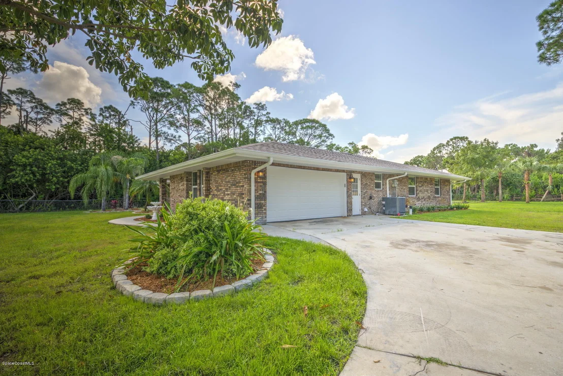 Photo of 4905 Fauna Drive