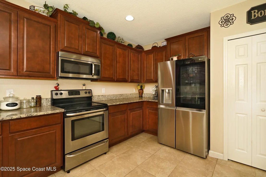 Photo of 1403 Musgrass Circle