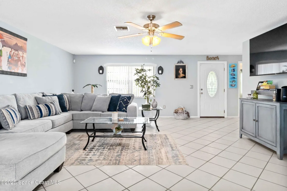 Photo of 215 Capron Road