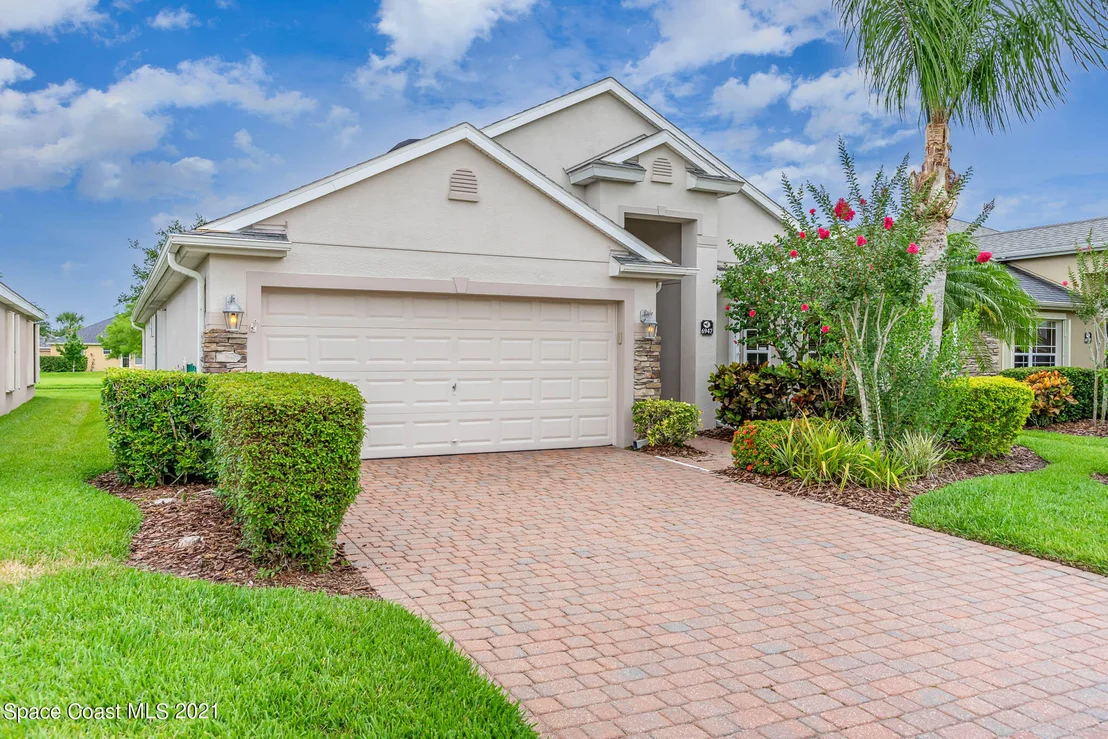 Photo of 6947 Owen Drive